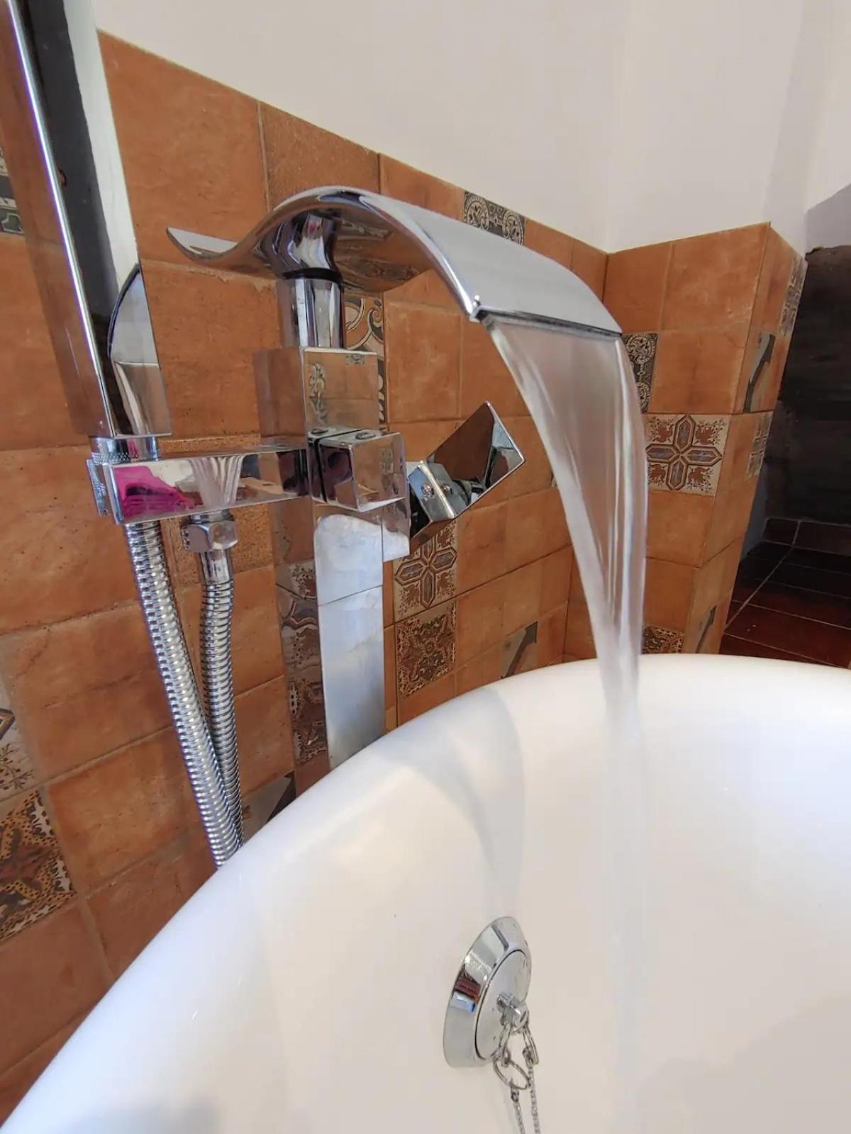 Casa Con Piscina Y Jacuzzi Lejlighed Pontevedra Eksteriør billede